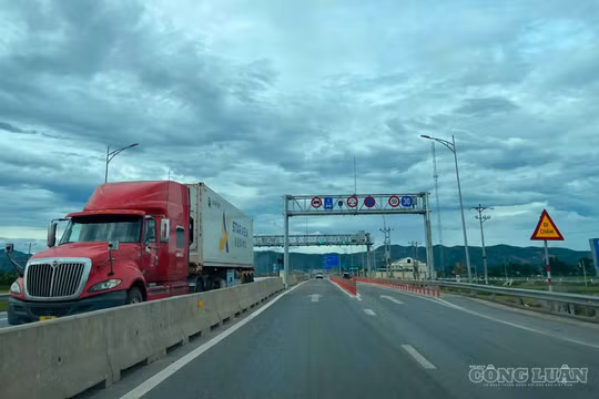 Thu phí gần 30 tỷ đồng cao tốc Bắc - Nam từ Hà Tĩnh đến Quảng Trị