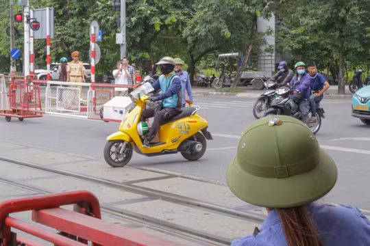 Hà Nội: Xử lý 630 trường hợp vi phạm trật tự, an toàn giao thông đường sắt
