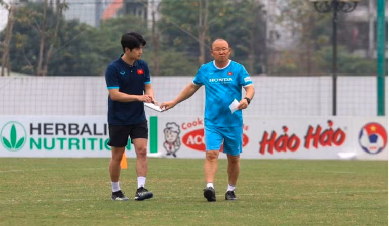 hlv park hang seo cong bo danh sach rut gon 25 cau thu du sea games 31 hinh 1