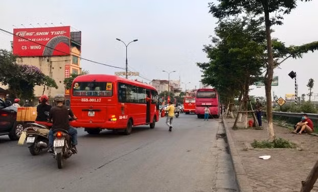 danh sach duong day nong phan anh vi pham an toan giao thong dip nghi le 30 4 hinh 1