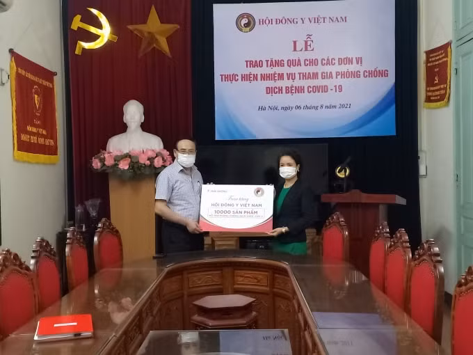 sao thai duong ung ho hon 150 ty dong chong dich covid 19 hinh 8