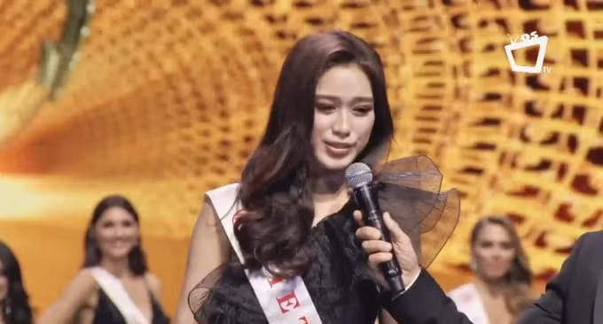 do thi ha lot top 13 nguoi dep ba lan dang quang hoa hau the gioi hinh 2