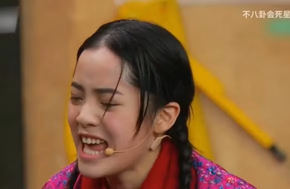 sao hoa ngu va nhung lan dien canh khoc nhu cuoi hinh 1