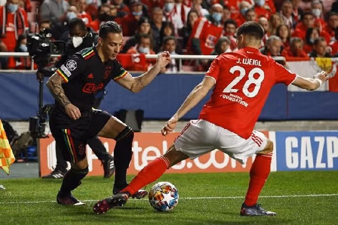 nhan dinh tran dau ajax vs benfica 3h ngay 16 3 hinh 1