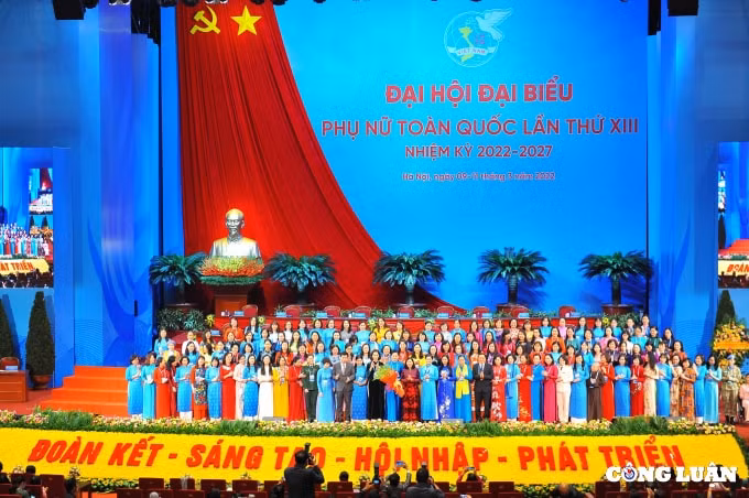ra mat ban chap hanh trung uong hoi lien hiep phu nu viet nam khoa xiii hinh 1
