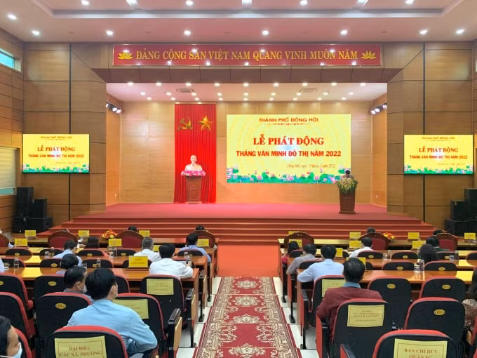 thanh pho dong hoi phat dong thang van minh do thi nam 2022 hinh 1
