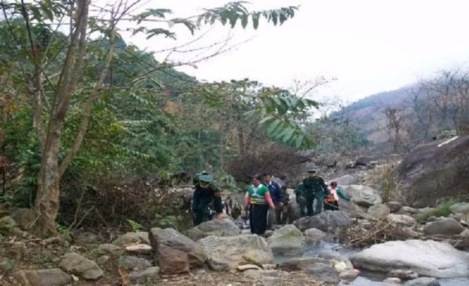 nguoi co uy tin o thanh hoa the hien tot vai tro la hat nhan cau noi hinh 1