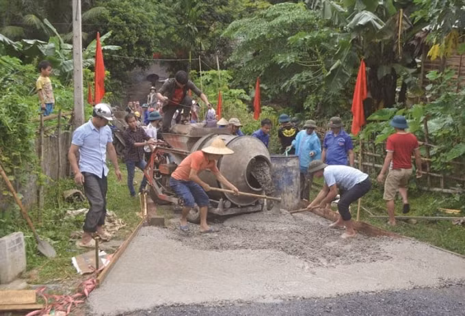 nguoi co uy tin o thanh hoa the hien tot vai tro la hat nhan cau noi hinh 2
