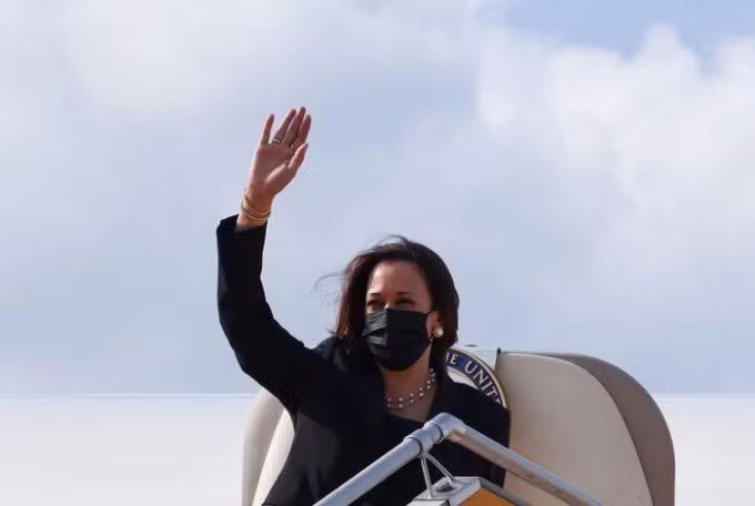 Phó Tổng thống Mỹ Kamala Harris kết thúc tốt đẹp chuyến thăm Việt Nam. Ảnh: Reuters
