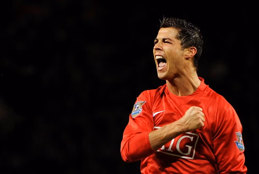 khi nao ronaldo da tran ra mat man utd hinh 1