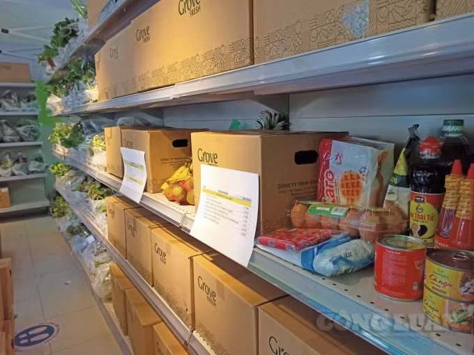 Cửa hàng cung cấp hàng trăm mặt hàng thiết yếu