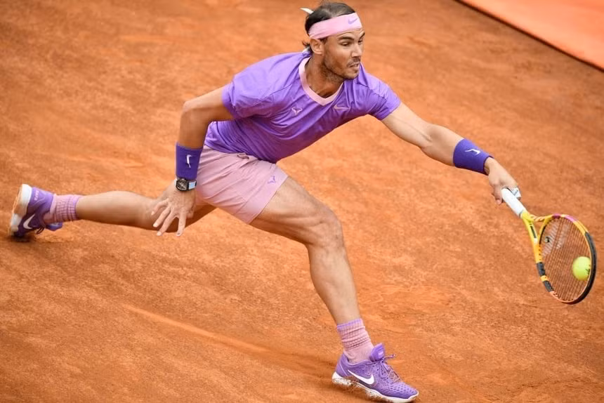 Nadal chia tay mùa giải 2021 để hồi phục chấn thương. Ảnh: Reuters