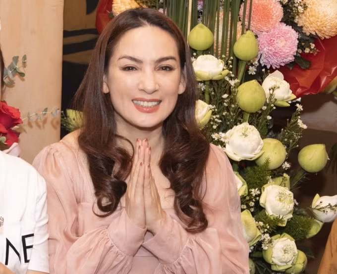 suc khoe phi nhung chuyen bien tot sau 3 ngay dieu tri covid 19 hinh 1