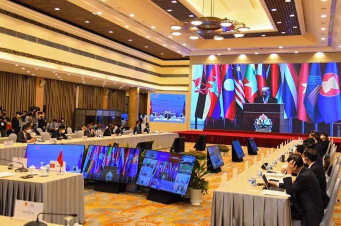 Quang cảnh phiên họp.