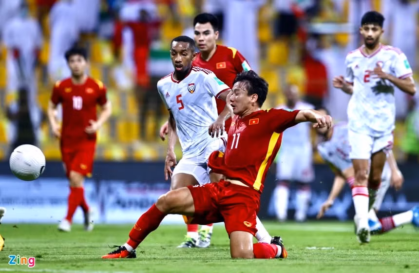 Minh Vương có bàn thắng rút ngắn tỷ số xuống 2-3 trong trận tuyển Việt Nam gặp UAE ở lượt về vòng loại thứ hai World Cup 2022. Ảnh: Zingnews.vn
