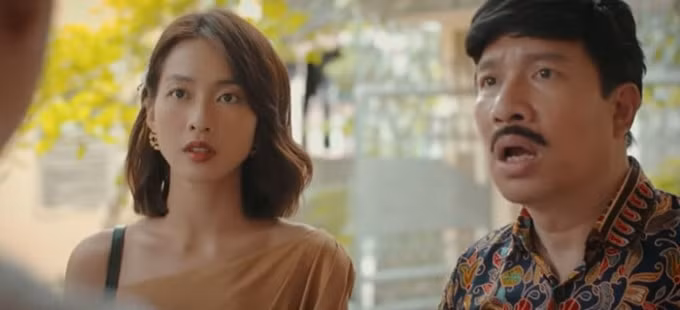 Cậu của Khả Ngân trên phim là “vựa muối” chính đem lại tiếng cười cho khán giả.