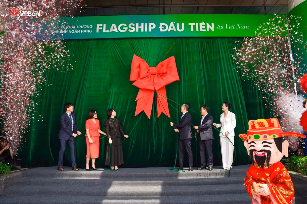 vpbank choi lon voi chi nhanh flagship dau tien tai viet nam hinh 1