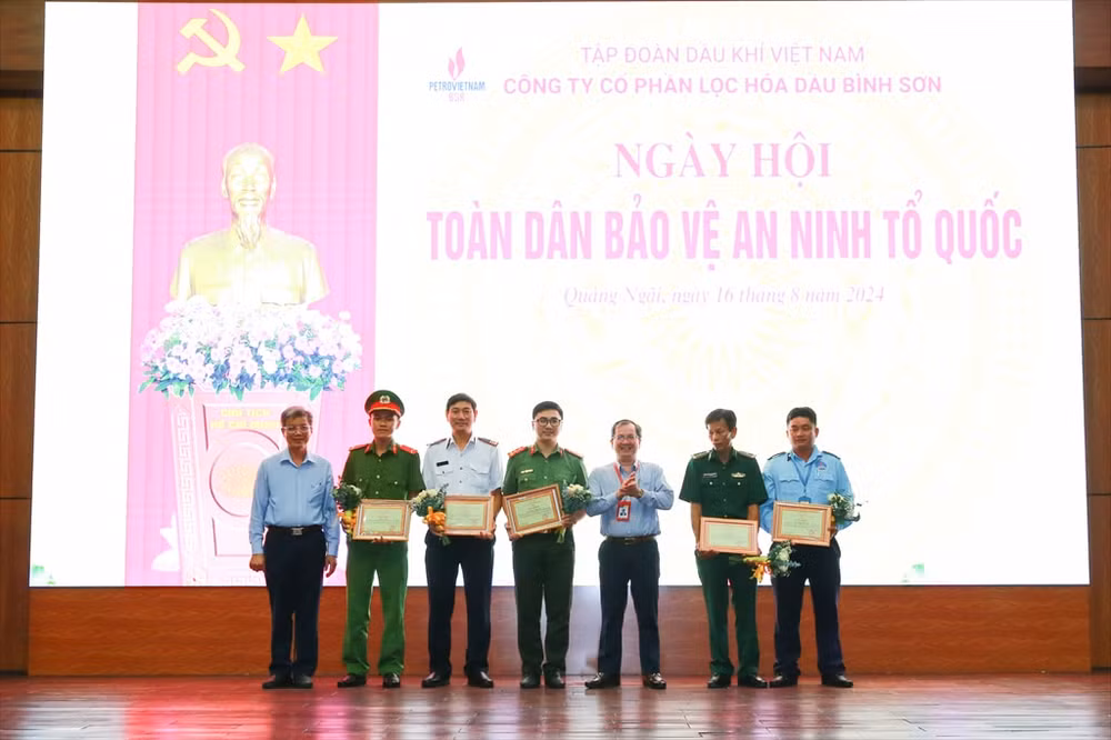 bsr to chuc chuong trinh ngay hoi toan dan bao ve an ninh to quoc hinh 4