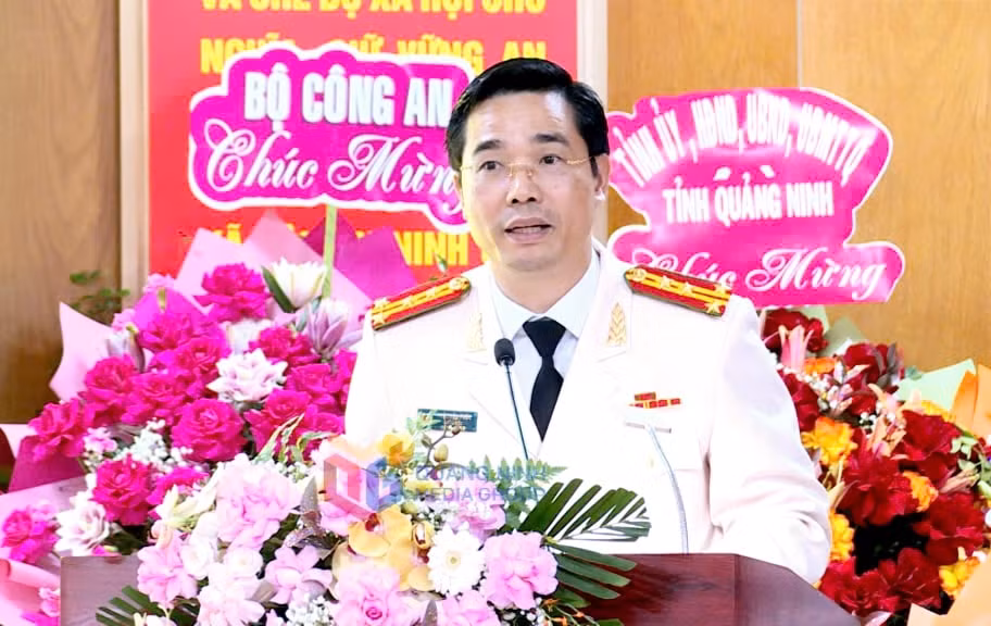quyet dinh cua bo truong bo cong an ve dieu dong giam doc cong an tinh quang ninh hinh 3