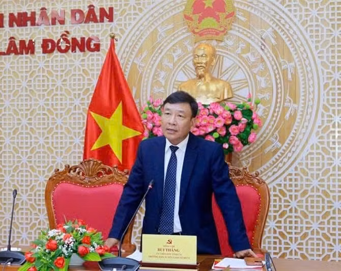 ban tuyen giao tinh uy lam dong de nghi phan hoi bao chi khong qua 2 ngay sau khi tiep nhan thong tin hinh 1