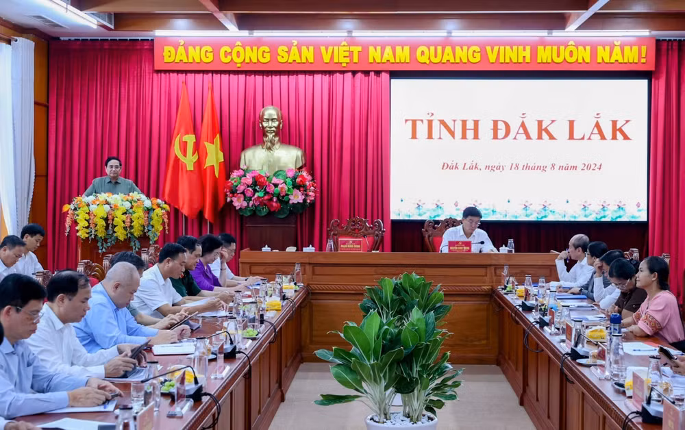 dang bo chinh quyen quan va dan tinh dak lak can phat huy tinh than 6 tang cuong hinh 3