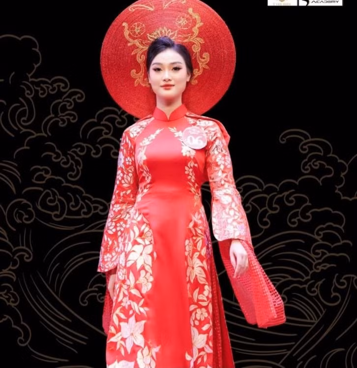 pham hai anh doat danh hieu nguoi dep hoa lu nam 2024 hinh 1