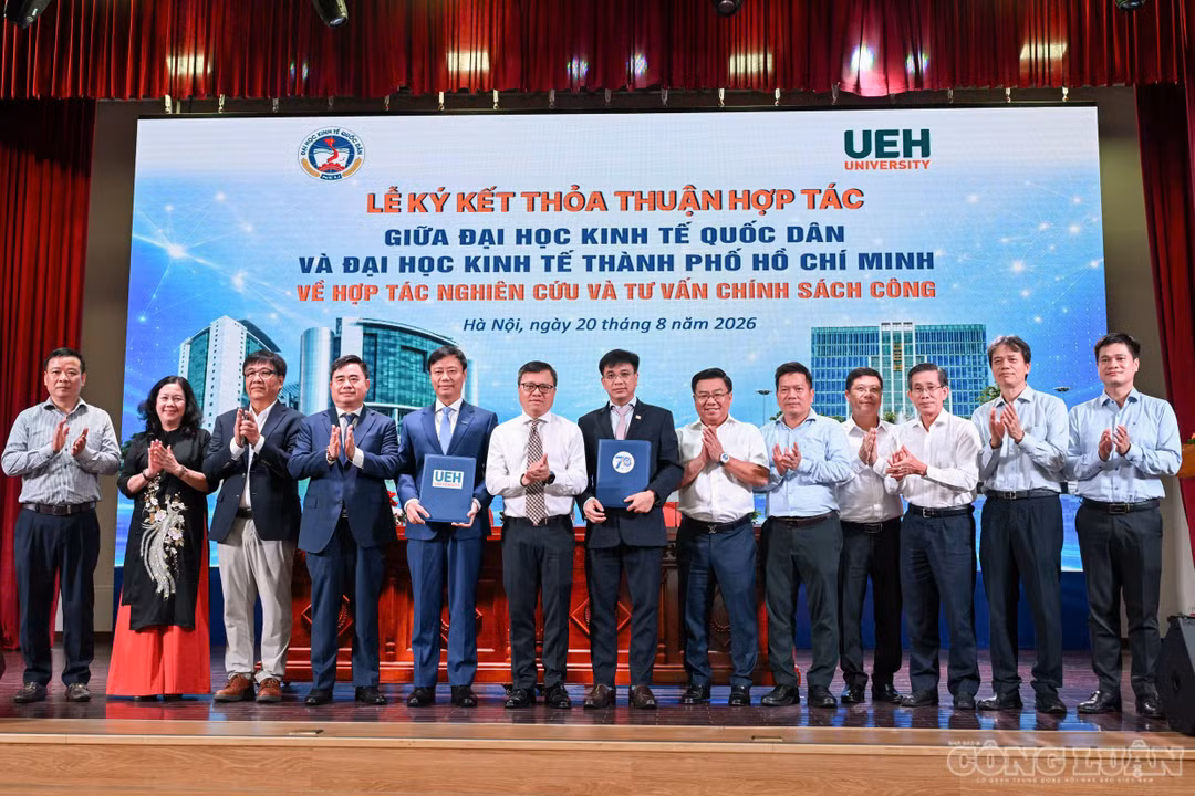 Đổi mới mô hình phát triển để Việt Nam vươn lên trong kỷ nguyên mới