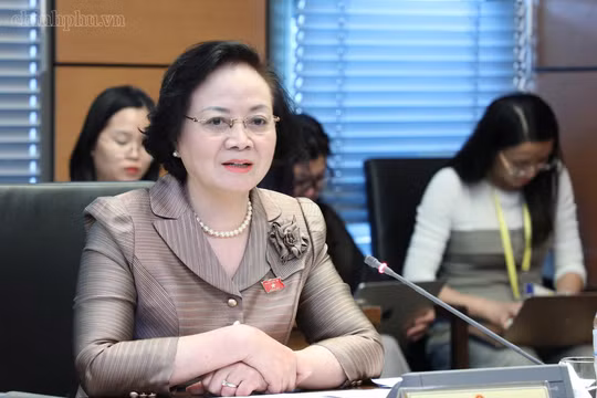 Trình Hội nghị Trung ương 5 chính sách tiền lương và bảo hiểm xã hội mới