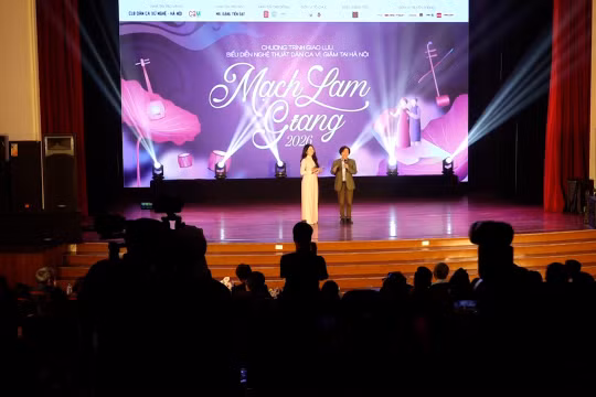 "Mạch Lam Giang": Khi di sản hồi sinh trong trái tim người trẻ