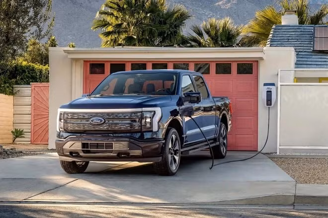 ford f 150 lightning co the cap dien cho mot can nha trong 3 ngay hinh 1
