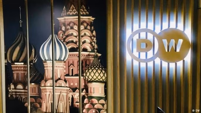 nga thu hoi the nha bao dong cua van phong cua hang thong tan duc o moscow hinh 1