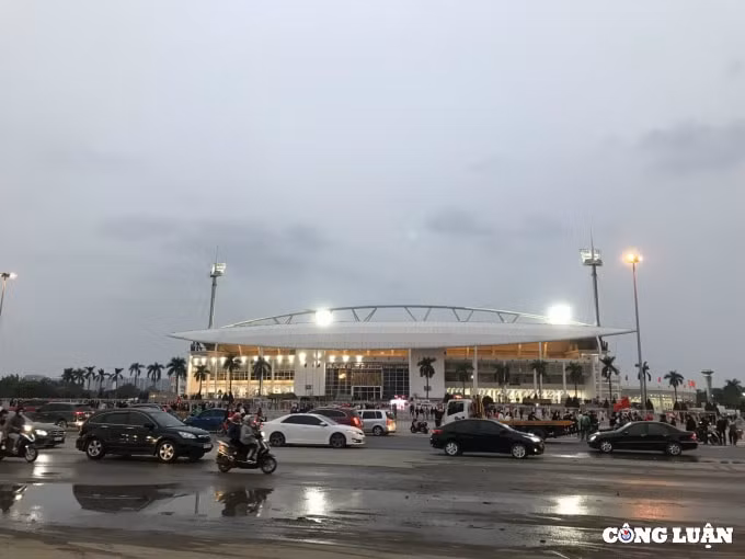 co dong vien ham nong tran cau viet nam trung quoc ngay mung 1 tet hinh 4