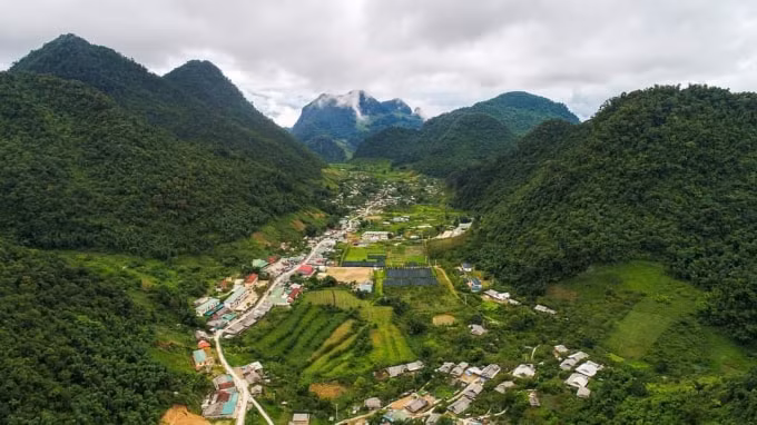 xuan ve tren cong troi sa pa xu nghe hinh 1