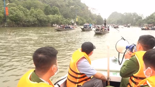 di le chua huong phai dam bao 5k va cac bien phap ngan ngua lay nhiem covid 19 hinh 1