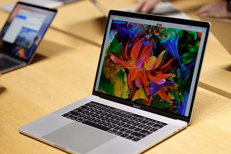 ly giai nguyen nhan apple chua dua duoc cong nghe face id len macbook hinh 1