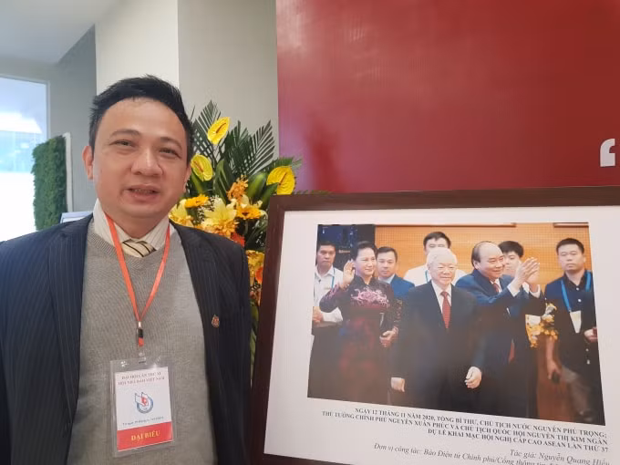 khat vong phat trien doi ngu nguoi lam bao ban linh tam huyet sang tao hinh 6
