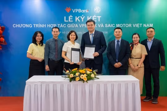 MG Việt Nam vượt mốc 40.000 xe lăn bánh, hợp tác VPBank tung gói vay 0 đồng