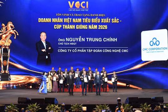 Chủ tịch CMC được vinh danh “Doanh nhân Việt Nam tiêu biểu - Cúp Thánh Gióng 2026”