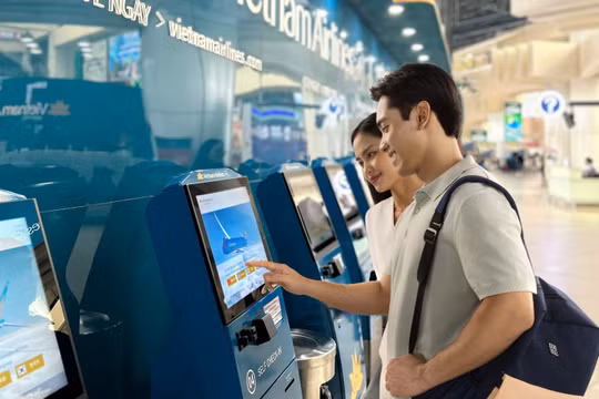 Lượng khách tăng cao dịp hè, Vietnam Airlines Group khuyến nghị hành khách chủ động thời gian làm thủ tục