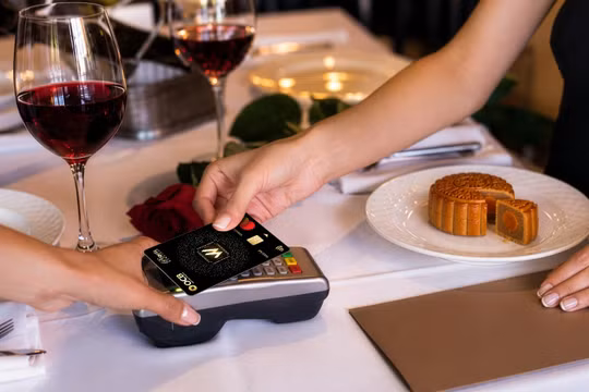 Tận hưởng trải nghiệm ẩm thực cùng OCB Mastercard World 2in1