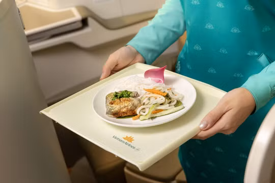 Vietnam Airlines ra mắt chuỗi trải nghiệm mùa Sen