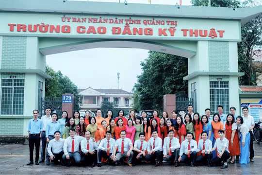 Từ buồng lái máy xúc đến căn bếp học đường: Những cánh cửa nghề nghiệp mở ra từ Trường Cao đẳng Kỹ thuật Quảng Trị