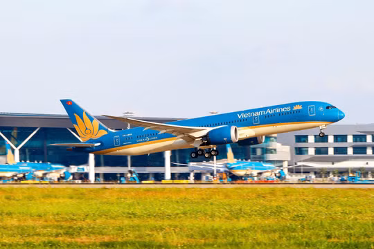 Điều gì giúp Vietnam Airlines vào Top 10 thương hiệu mạnh nhất Việt Nam? 