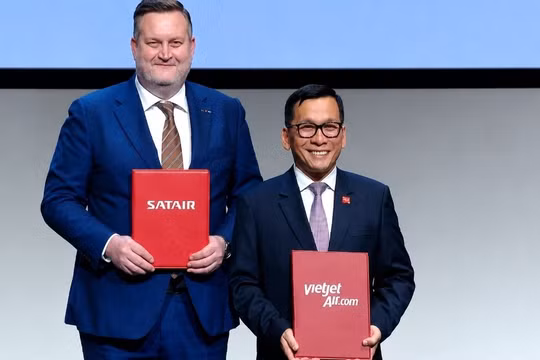 Vietjet và Satair trao Thoả thuận chiến lược phát triển chuỗi cung ứng hàng không tại Vietnam