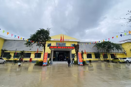 Bệnh viện Đa khoa khu vực Tuyên Hóa: Nâng tầm chất lượng y tế, vững vàng điểm tựa sức khỏe Nhân dân