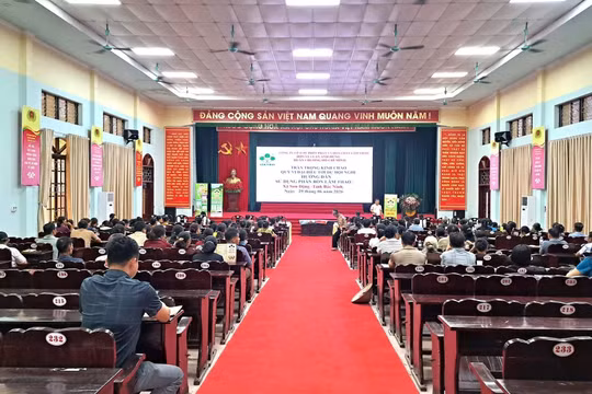 Supe Lâm Thao đưa phân bón về gần nông dân, lan tỏa giải pháp canh tác xanh