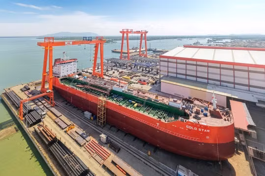 Nâng cao năng lực tiếp nhận tàu biển đến 20.000 DWT