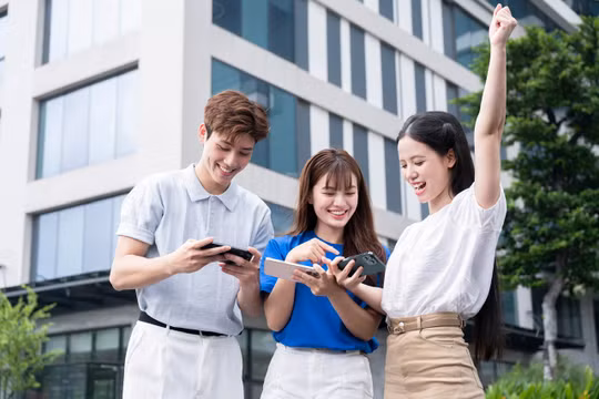 VinaPhone dành tặng giới trẻ học bổng 100 triệu đồng mùa tựu trường