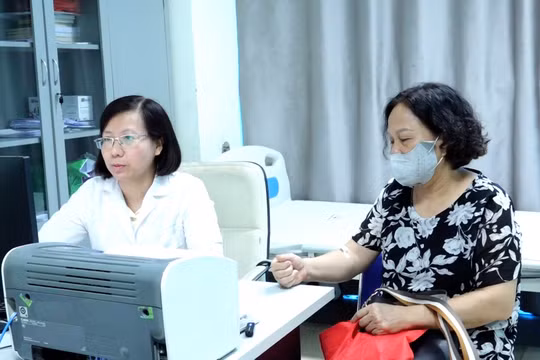 Từ 1/7: Khám ngoại trú tuyến trung ương được BHYT chi trả 50% chi phí