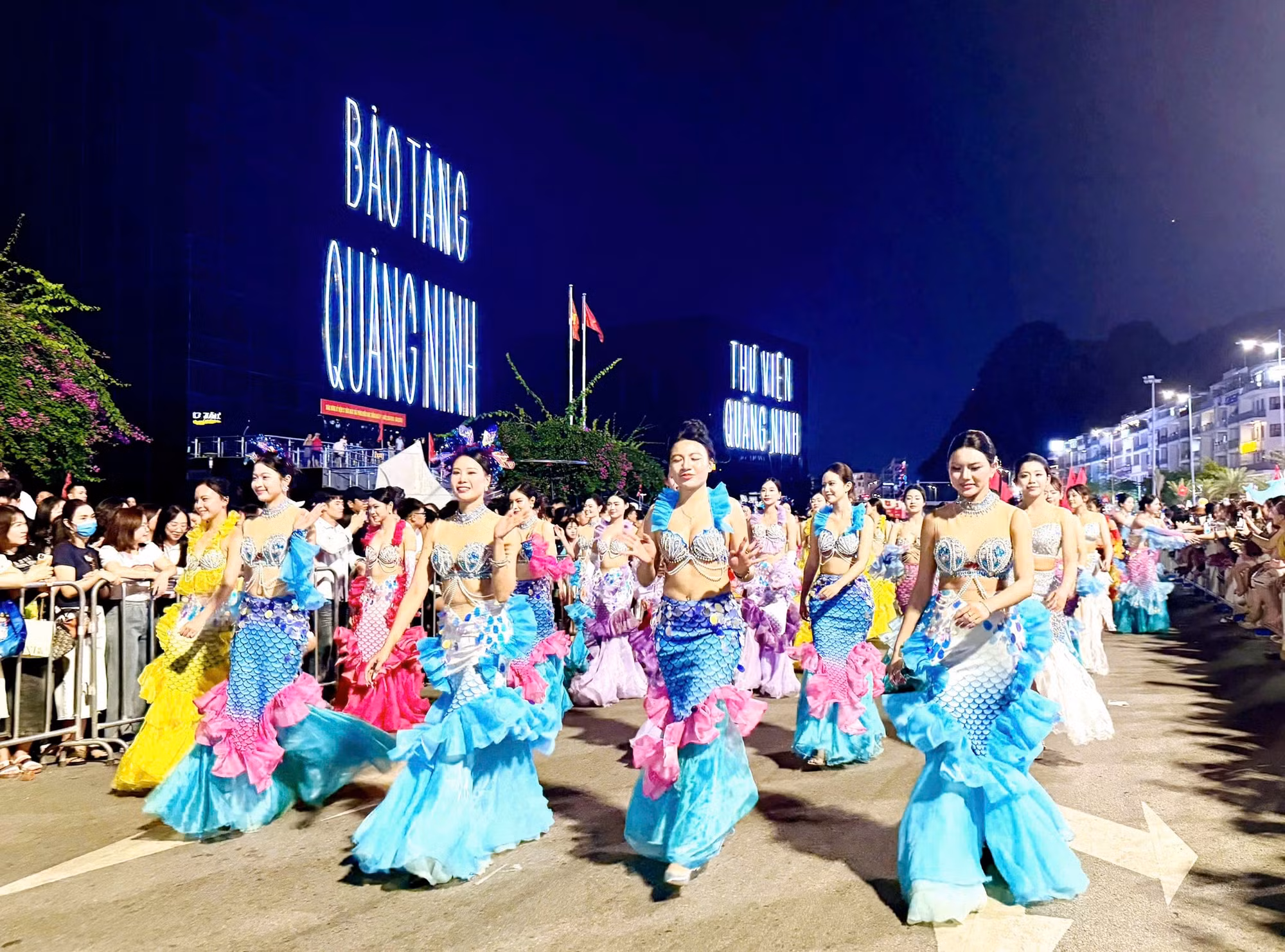 anh-8-carnaval-ha-long-2026.jpg